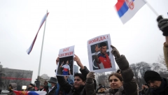 NE PUŠTAJU GA NI DO PROZORA, SAMO GLEDA U ZID! Srđan Đoković poslao molbu svim Noletovim navijačima!