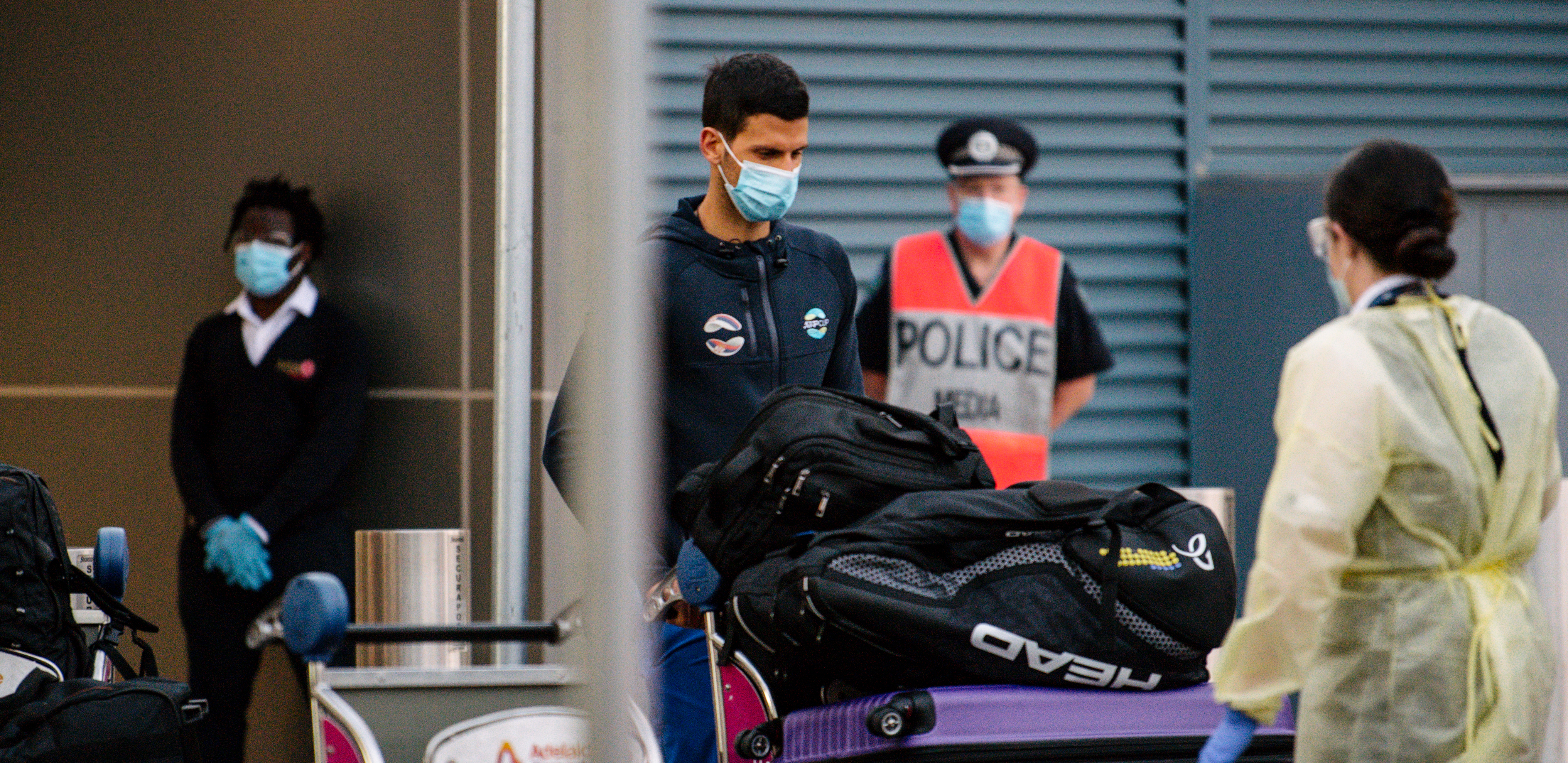 NOVAČE, VELIKI SI Migrant kome je Đoković promenio život došao u Srbiju zbog njega (VIDEO)