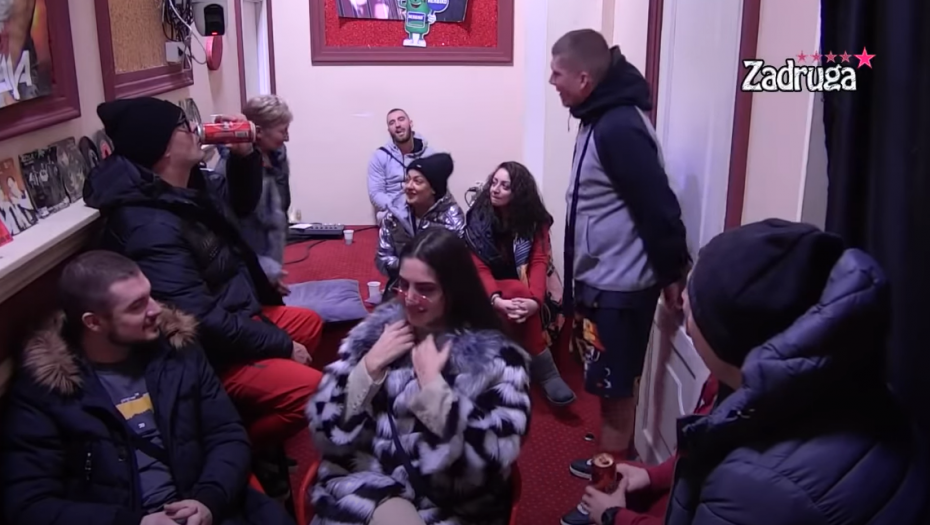 NAPRAVILI PRAVU FEŠTU! Mateja slavi sestrino venčanje, Tanja i Gruja zapevali samo za njega!