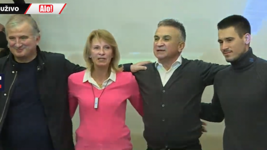 OGLASILA SE PORODICA ĐOKOVIĆ! Reči koje su uputili dobro će upamtiti ceo svet!