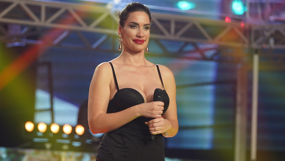 STREPI ZA OSTALE FOTKE I SNIMKE! Isplivala fotka zadrugarke i bivšeg dečka Kim Kardašijan, ona gola, a Redži je pipa! (FOTO)