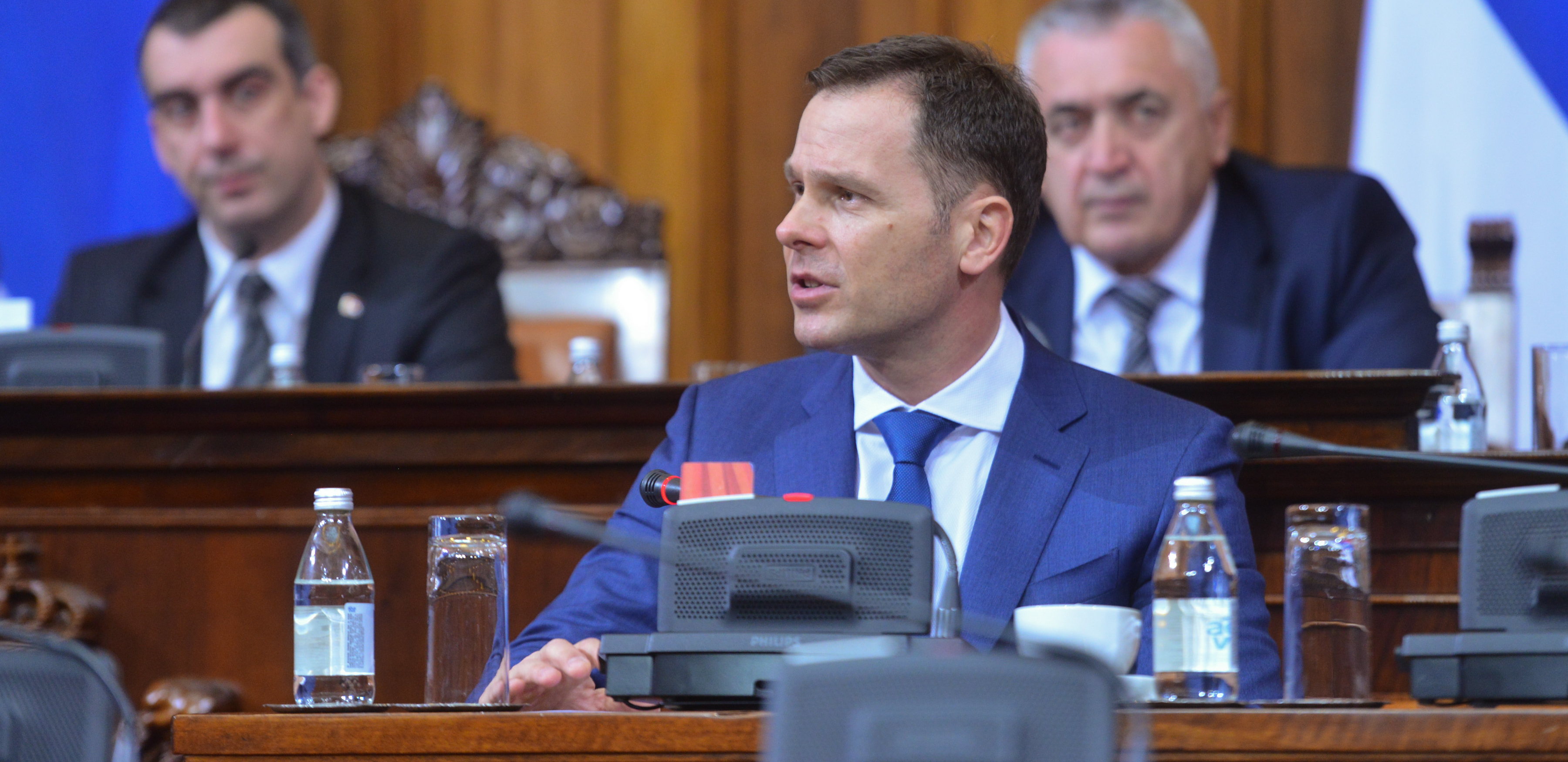 MALI ODGOVORIO RADOSAVLJEVIĆU I NIKEZIĆU: O srpskoj ekonomiji danas besramno govore oni koji su stručno uništavali Srbiju