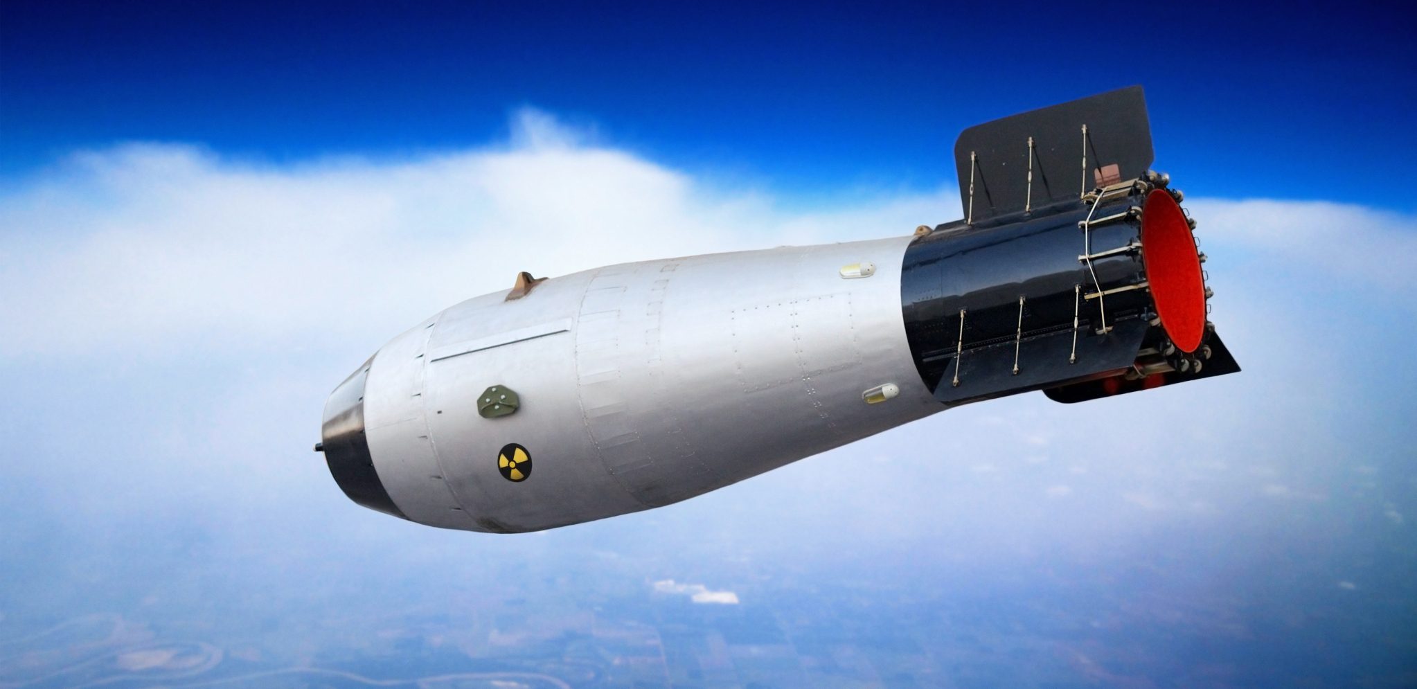 NUKLEARNE BOMBE STIŽU U EVROPU! NATO baze biće opremljene novijim i razornijim arsenalom