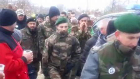 NA ZAPADU BiH Marš zelenih beretki uz Alahu akbar u Bužimu (VIDEO)