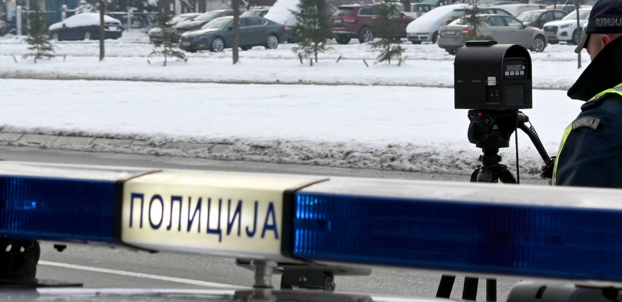 VOZIO SA 2,32 PROMILA ALKOHOLA U KRVI Policija isključila muškarca iz saobraćaja