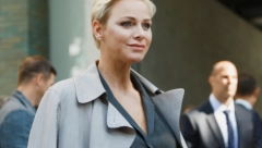 NAPUŠTA PSIHIJATRIJSKO LEČENJE! Evo zbog čega se najtužnija princeza na svetu vraća u Monako!