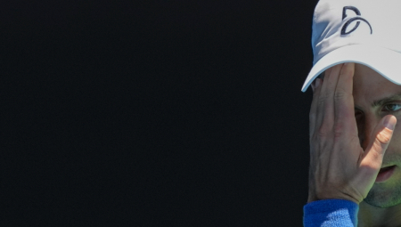 NOVAK JE KONTROVERZAN I NIJE STIGAO DO NIVOA NA KOM SU NADAL I FEDERER! Sraman napad na Đokovića, ovako nešto se ne pamti!