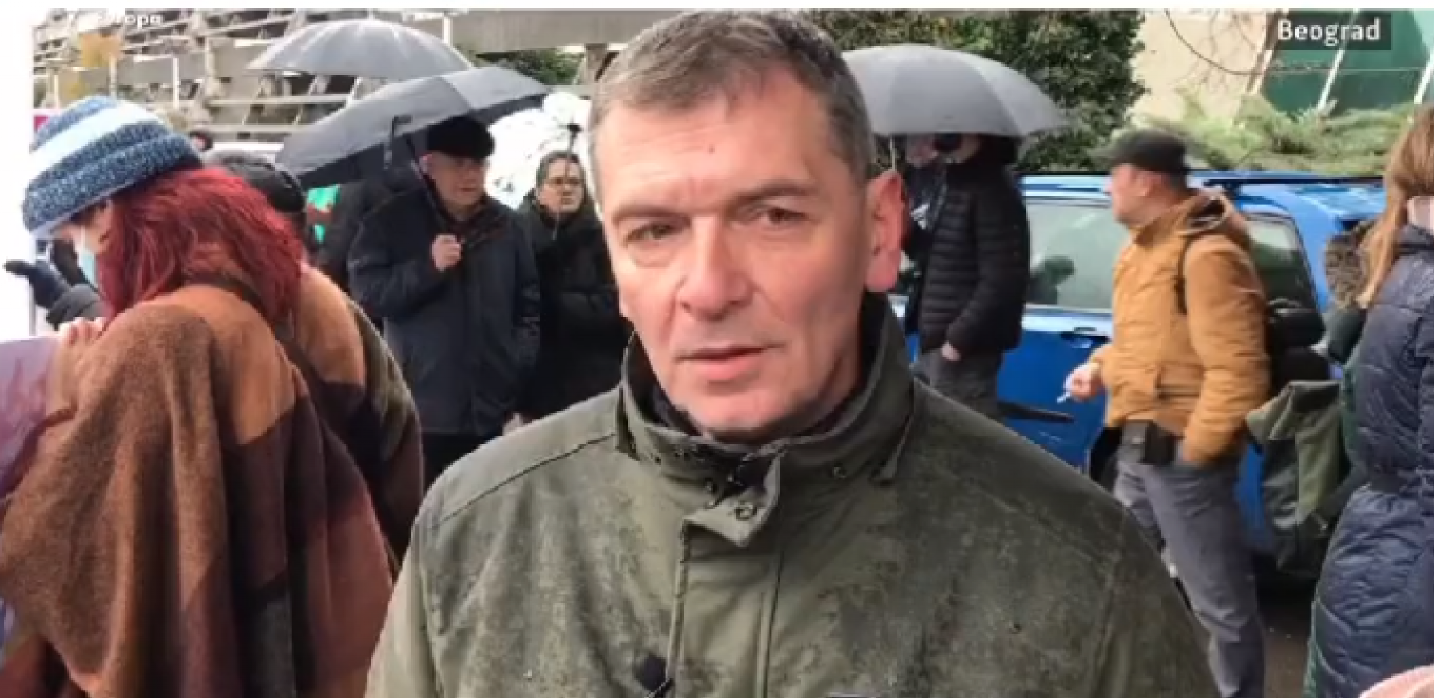 ĆUTI JE BOLJE DA ĆUTI I POKRIJE SE UŠIMA Đorđe Dabić direktno u glavu - "Kad to nauči možda i pređe cenzus!"