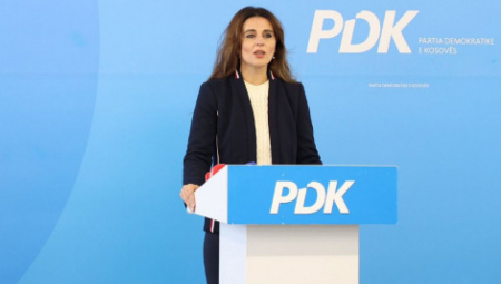 Čitaku: Detinjasto ponašanje Kurtija, Rama ga nije zvao na venčanje