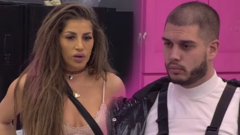 DALILA POLUDELA ZA OVIM FOLKEROM! Pijana ga proganjala, Dejan zamalo da je išamara zbog toga, a njemu je izbušio sve gume!