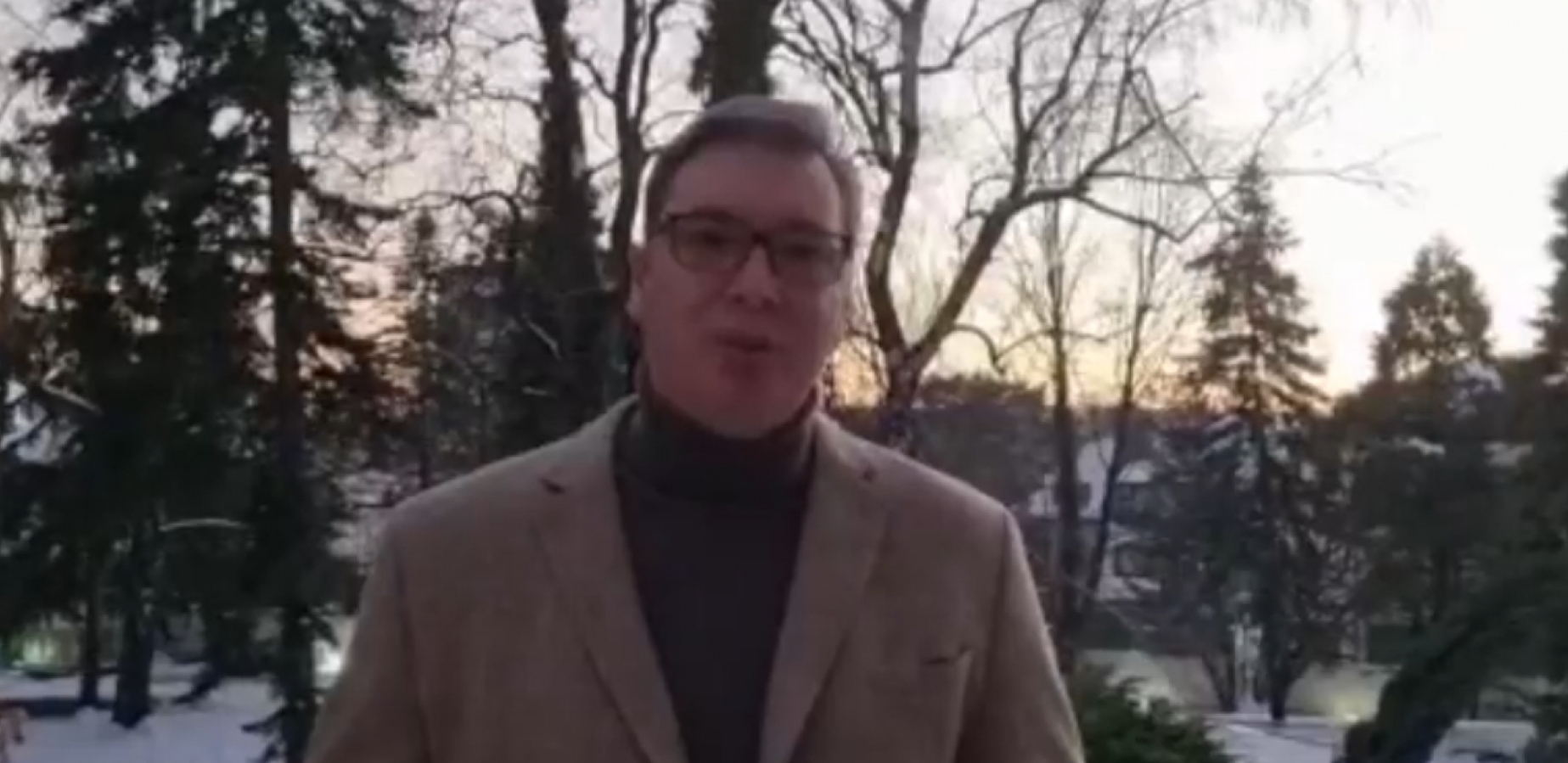 VUČIĆ ZADIVIO CEO SVET ODBRANOM NOVAKA Čak i Australijanci poručuju: Eh, kad bi naš premijer bio kao on!