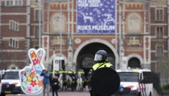 NOVI DETALJI TALAČKE KRIZA U AMSTERDAMU: Nekoliko ljudi uspelo da pobegne, veliki broj specijalaca na terenu