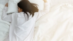 DA LAKŠE ZASPITE I LAKŠE SE BUDITE Potrebno je da radite samo jednu stvar, a najbolje od svega je što ne košta ni paru!