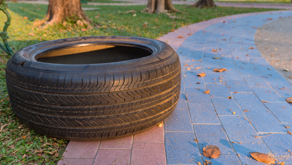 Ne bacajte stare automobilske gume! Uz malo truda svako može da napravi ovaj interesantan komad nameštaja