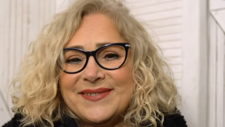 ĆUTALA SAM KAKO BIH SAČUVALA VILICU I NOS! Pevačica tvrdi da je muzičar u kuću doveo drugu ženu i da je bio preke naravi