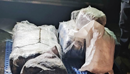 RAT DILERIMA Policija zaplenila ogomnu količinu droge! Vulin: Treba im suditi za pokušaj ubistva