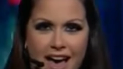 ZBOG FUDBALERA SE ODREKLA PEVAČKE KARIJERE! Ovu Zvezdu Granda su obožavali, ona je napustila Srbiju i udala se, a evo kako danas izgleda (FOTO)