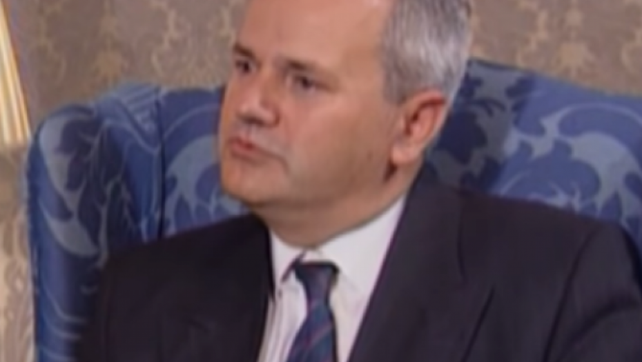CIA JE POMNO PRATILA RUŠENJE MILOŠEVIĆA Tajni dokument koji to potvrđuje je nastao šest dana pre 5. oktobra (FOTO)