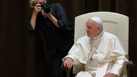 FOTOGRAFISALA JE LENONA NA DAN NJEGOVE SMRTI: Prva koja je rekla da voli žene, pred njen objektiv stale su sve svetske zvezde