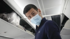 SRBIN JE NA TRONU, A ON... Čovek koji je maltretirao Novaka Đokovića podneo ostavku