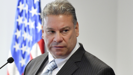 SAZNAJEMO! Lajčak i Eskobar u četvrtak u Beogradu