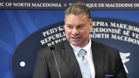 OGLASIO SE STEJT DEPARTMENT Evo zašto Eskobar dolazi u Beograd