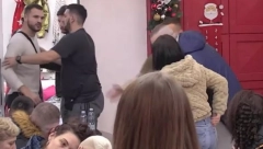 KOLAPS MARKA I MENSURA! Osmakčić se zaleteo na cimera, obezbeđenje uletelo momentalno!