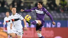 VLAHOVIĆEVA MAGIJA I PROMAŠAJ ZA TV ŠPICE Fjorentina demolirala Đenovu (VIDEO)