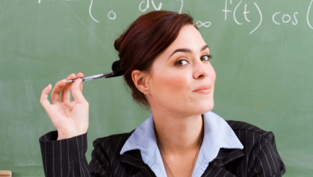 VIC DANA Učiteljica izvela Pericu na tablu...