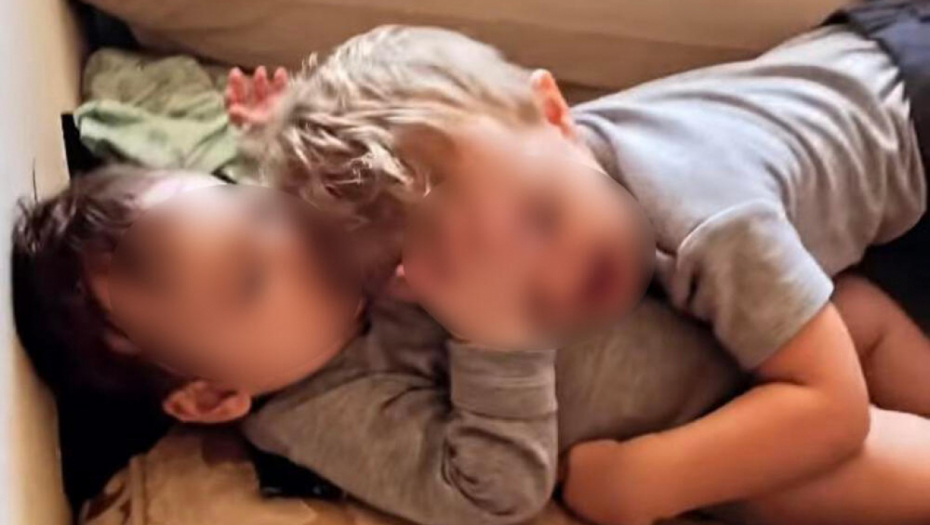 SNIMAK MALOG ŽELJKA I ZORANA SVE RAZNEŽIO! Bojana zabeležila emotivan trenutak braće dok se igraju, a potez malog Ražnatovića sve je oduševio!
