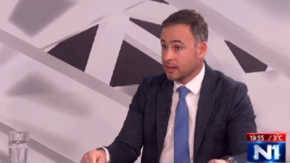 NIJE DŽABE IMAO 2 IZ MATEMATIKE! Potencijalni Đilasov kandidat za predsednika se obrukao kao nikad do sada!