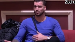 NIJE DA JA SILIM... Marko Osmakčić odgovorio na žestoke prozivke da Viki se*sualno iskorišćava!