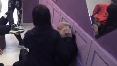 TARA SIMOV OPALILA NENADU ŠAMARČINU! Novi brutalan sukob zadrugarke i repera, nakon što je odbio da je poljubi ona izgorela od besa!