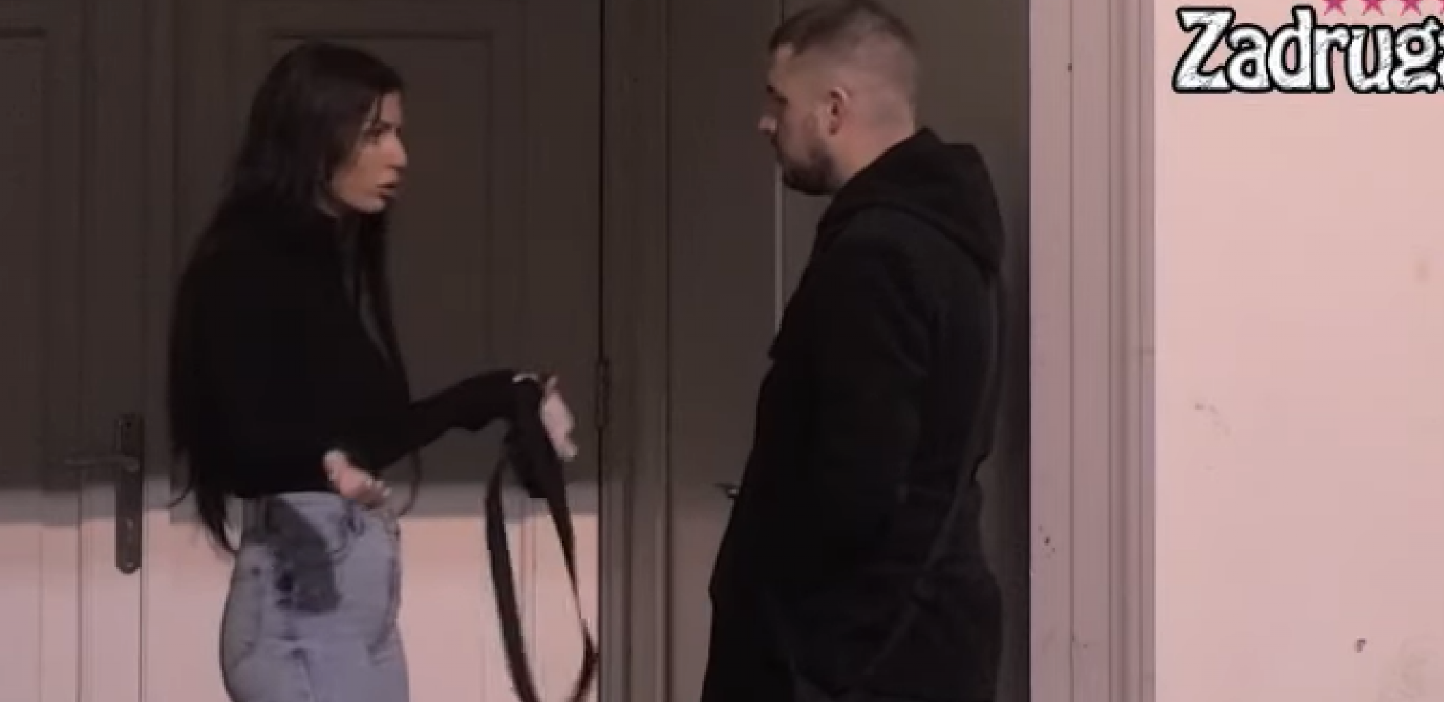 ZABORAVI ME! Gruja urlao na Mimu, pa je stavio na stub srama, ona ga brutalno oladila