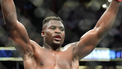 MOŽE LI JAČE? Fudbaler Reala krenuo na MMA zvezdu, zbog njegovih udaraca, samo se nasmejao (VIDEO)