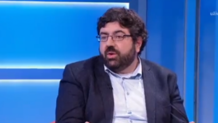 UNS: Preteće upozorenje Lazovića novinarima RTS-a neprihvatljivo