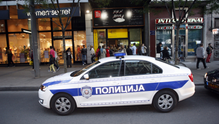 VLASNICI POLJOPRIVREDNIH GAZDINSTAVA OSUMNJIČENI ZA PRANJE NOVCA Policija uhapsila pet osoba, za jednom se još traga