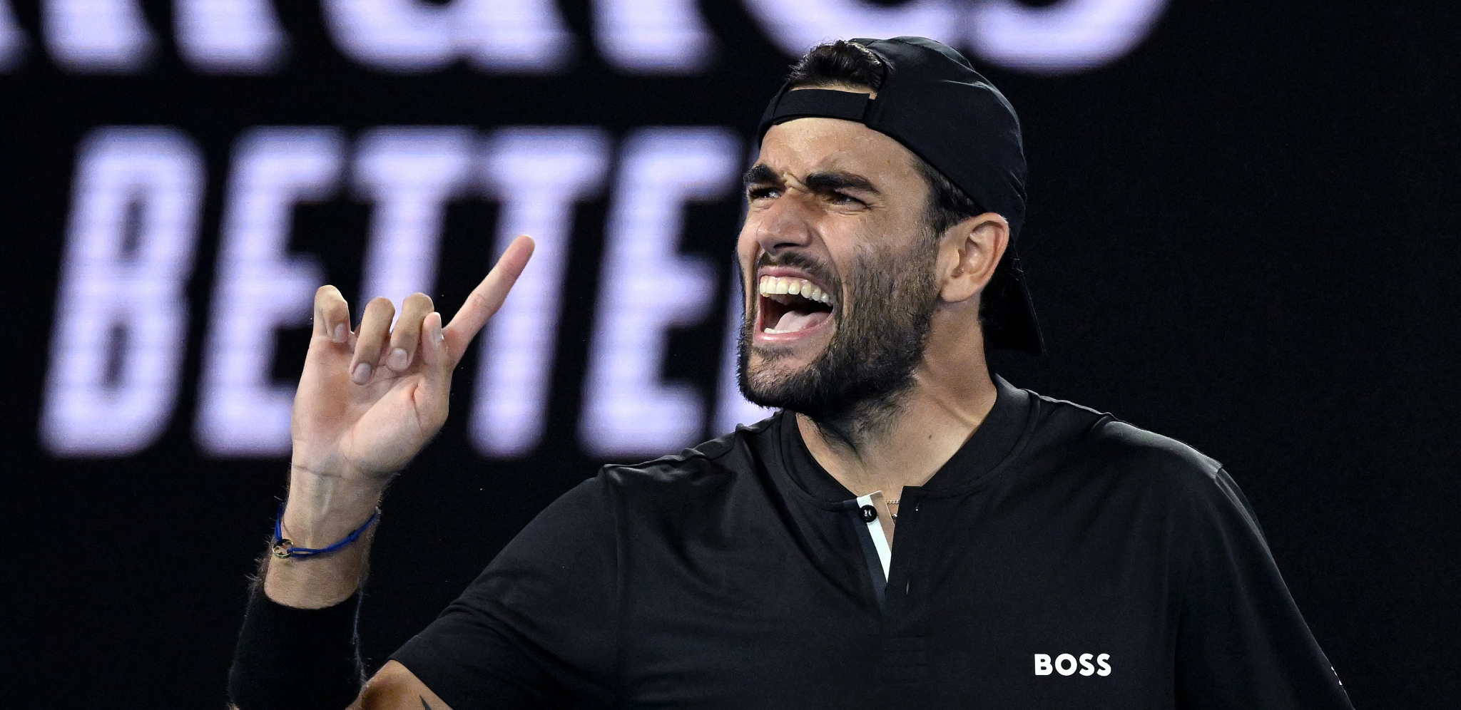 OPTUŽEN ZA RASIZAM  Čuveni teniser stavio gorilu pored Lebrona (FOTO)