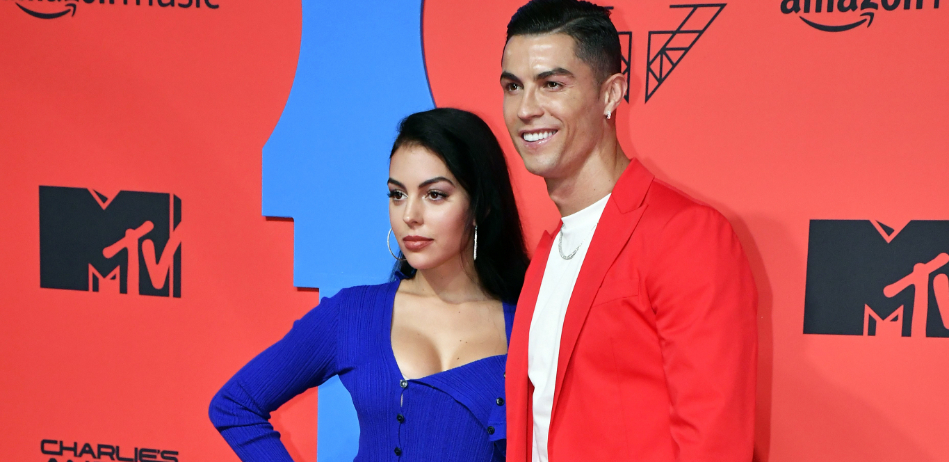 OD RUŽNOG PAČETA DO ŽIVOTA IZ BAJKE Georgina je radila za 10 evra u butiku, a onda ju je ugledao Kristijano Ronaldo!