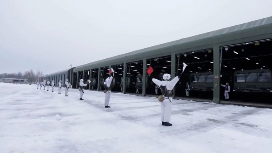 RUSKA 74. BRIGADA SE PREDALA KOD ČERNOBILJA I PRENELA PUTINOVU PORUKU Ukrajinci, ništa ne shvatate, nismo tu da vas ubijemo! Došli smo da...