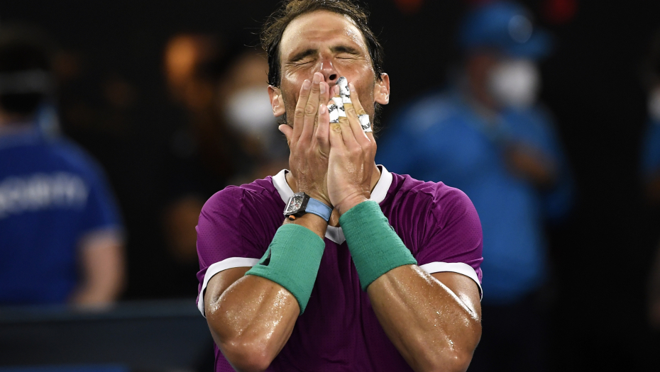 NADAL SE SLOMIO OD EMOCIJA! Rafa plakao kao dete nakon plasmana u finale Australijan opena! (VIDEO)