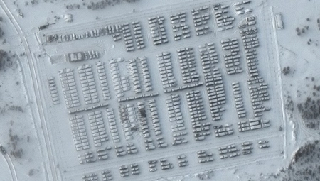 SATELIT OTKRIO ŠTA RADI RUSIJA Objavljeni snimci sa granice (FOTO/VIDEO)