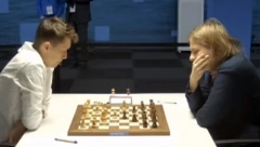 ZNA SE KO JE NAJBOLJI, ZAR NE? Raspoloženi Karlsen, Mameđarov i Šenkland