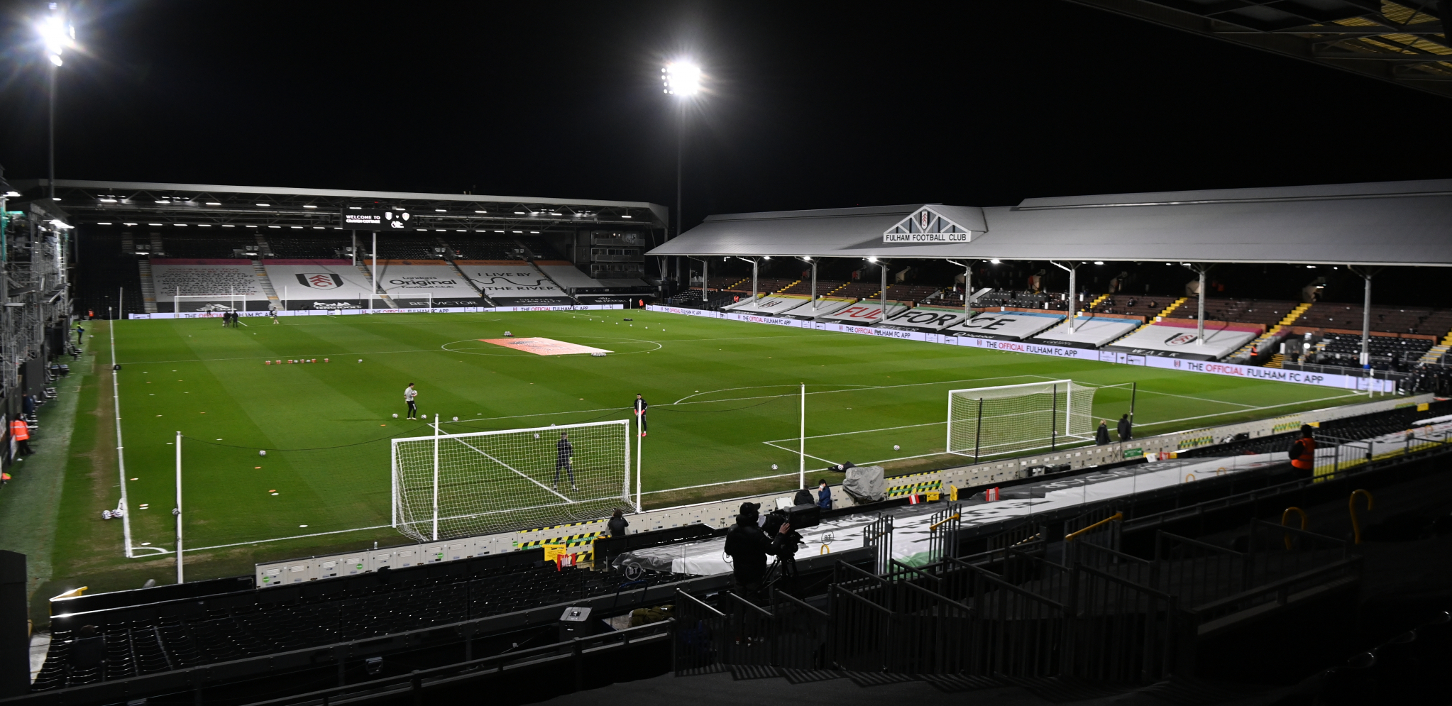 TRAGEDIJA Navijač preminuo na meču Mitrovićevog Fulama