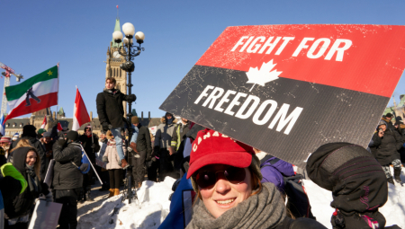OBAVEZNA VAKCINACIJA IZAZVALA HAOS Proglašeno vanredno stanje u Ontariju!