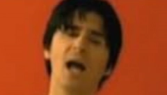 SVI SU PRIČALI DA JE ON ČOLIN VANBRAČNI SIN! Pevač važi za velikog zavodnika, povezivali su ga sa koleginicama, a evo kako danas izgleda Leo! (FOTO)