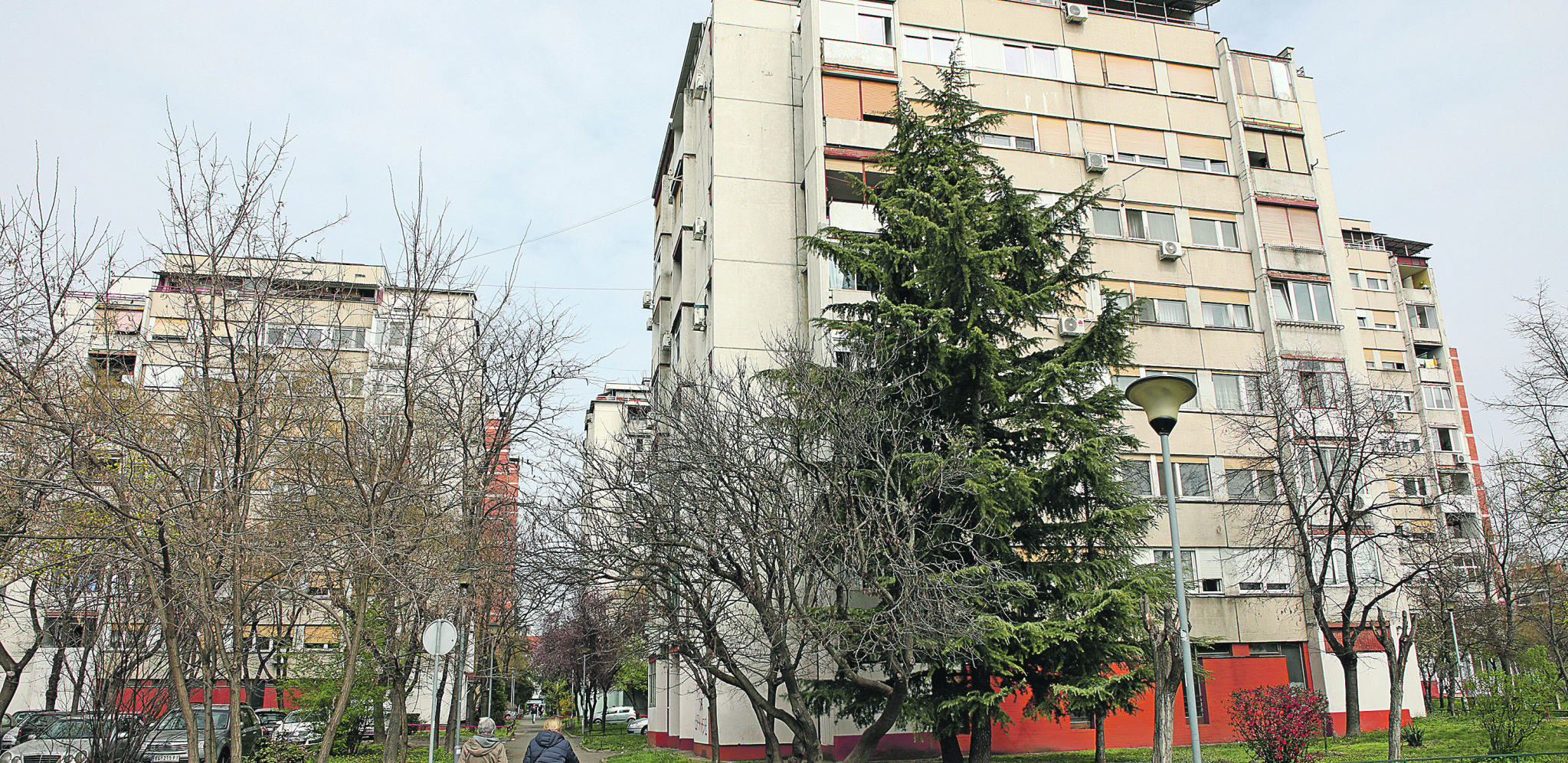 PAKLENE KOMŠIJE Alo! razgovarao s upravnicima zgrada o tome na šta im se sve stanari žale: Bučan seks i nekako, ali đubre ne trpim nikako!