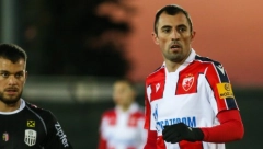 ODLIČNA ATMOSFERA MEĐU CRVENO-BELIMA! Zvezdin vezista pohvalio mlade, pa otkrio koji film je gledao sa Markom Gobeljićem!