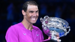 KAKO BIH SADA LUPILA ŠAMAR NADALU Srpska pevačica besna zbog Rafine pobede i Novakove deportacije: Samo ovako može da osvoji titulu!