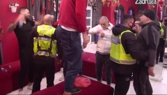 OSMAKČIĆ NASRNUO NA MIKIJA, REAGOVALO OBEZBEĐENJE Zadrugar ušao u žestok sukob sa Đuričićem, a evo šta je povod!